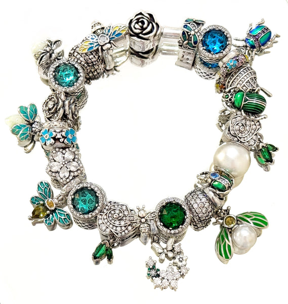 “BEAUTY AND THE BEES”   Bracelet