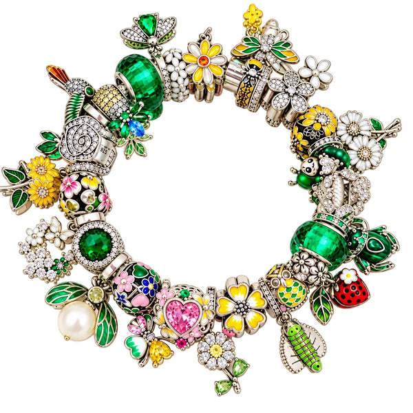 CRAWLIES HUNT THE GARDEN Bracelet